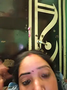 Snapshot of Ekta_bhabhi99 chatting on 02-22-26, 02:37 Ekta bhabhi99 online show from 02-22-26, 02:37