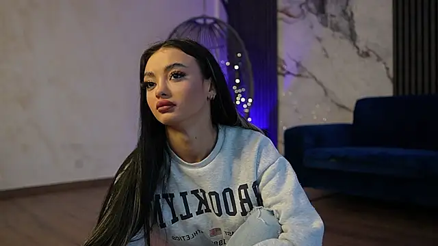 RachelRavee online show from 04-01-26, 04:24