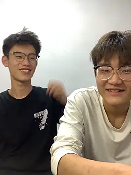 KK-cuteboy online show from 10-11-25, 12:36