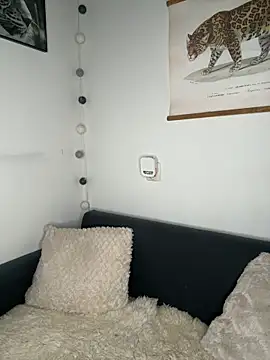 Snapshot of spicycharxx chatting on 11-12-25, 12:00 spicycharxx online show from 11-12-25, 12:00