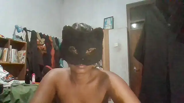 Nora-2003 online show from 04-05-26, 04:26