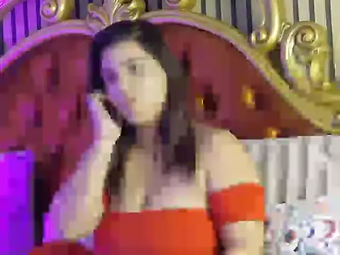 Snapshot of MadisonCharm chatting on 01-14-26, 08:42 MadisonCharm online show from 01-14-26, 08:42