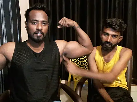 Snapshot of indianmcv25 chatting on 12-16-25, 05:45 indianmcv25 online show from 12-16-25, 05:45