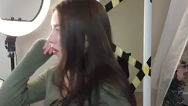 Snapshot of Sandy_Steel chatting on 11-01-25, 09:17 Sandy Steel online show from 11-01-25, 09:17