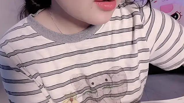 Snapshot of BeChinh_Lee chatting on 06-13-26, 05:27 BeChinh Lee online show from 06-13-26, 05:27