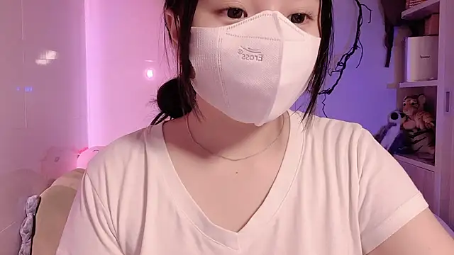 Snapshot of BeChinh_Lee chatting on 06-19-26, 06:01 BeChinh Lee online show from 06-19-26, 06:01