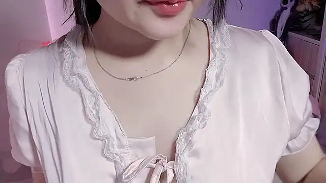 Snapshot of BeChinh_Lee chatting on 06-24-26, 03:00 BeChinh Lee online show from 06-24-26, 03:00