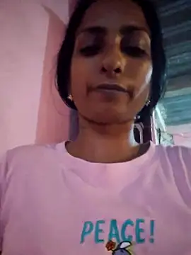 Snapshot of dreamerrrrr1 chatting on 12-17-25, 09:10 dreamerrrrr1 online show from 12-17-25, 09:10