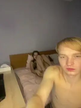 Snapshot of Dabi_002 chatting on 01-14-26, 03:12 Dabi 002 online show from 01-14-26, 03:12