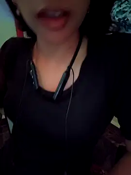 Snapshot of Royal_Shona chatting on 11-07-25, 05:57 Royal Shona online show from 11-07-25, 05:57