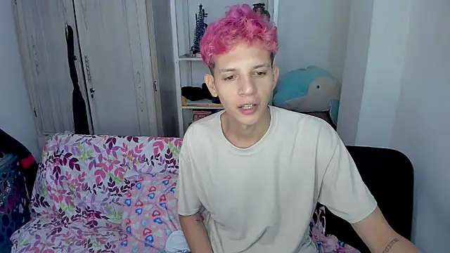 tylernova online show from 12-21-25, 04:36