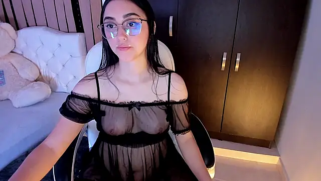 Snapshot of cute_angel4u chatting on 10-30-25, 11:05 cute angel4u online show from 10-30-25, 11:05