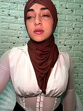 CelestSkyy online show from 12-20-25, 03:57