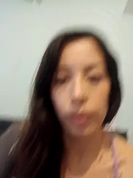 Chinitaluna online show from 12-19-25, 03:08