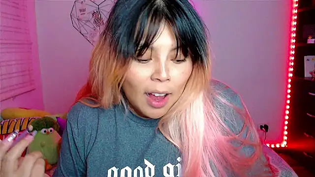 EllieMoonX online show from 02-03-26, 11:10