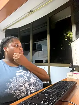 Snapshot of gabrielabrunette69 chatting on 10-30-25, 06:15 gabrielabrunette69 online show from 10-30-25, 06:15