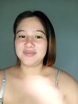 Natacha 02 online show from 01-06-26, 08:51