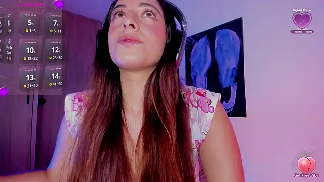 Snapshot of Meganthomson chatting on 11-04-25, 02:21 Meganthomson online show from 11-04-25, 02:21