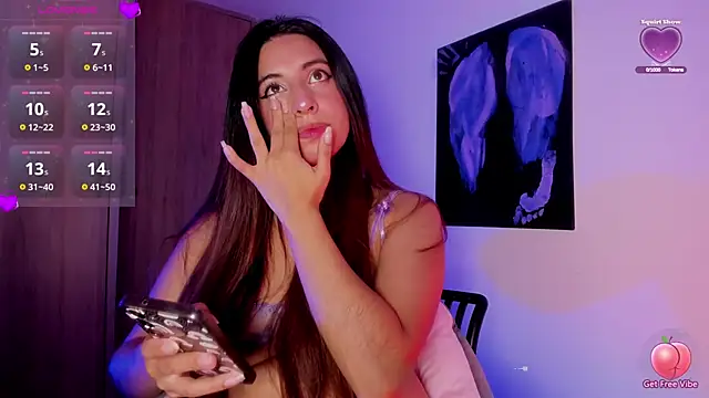 Snapshot of Meganthomson chatting on 11-05-25, 02:33 Meganthomson online show from 11-05-25, 02:33