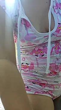 Snapshot of Meganthomson chatting on 12-15-25, 02:16 Meganthomson online show from 12-15-25, 02:16