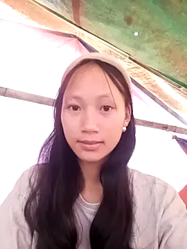 Snapshot of minachao- chatting on 10-18-25, 02:36 minachao- online show from 10-18-25, 02:36