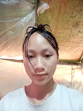 Snapshot of minachao- chatting on 11-19-25, 03:17 minachao- online show from 11-19-25, 03:17