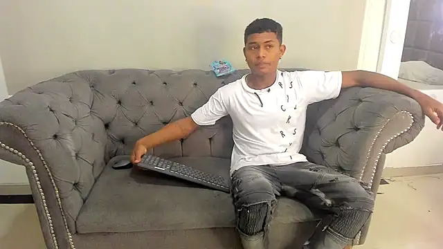 MorenitoDigno online show from 11-10-25, 06:51