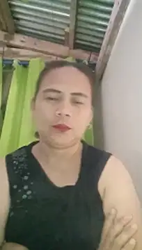 Snapshot of erma_joy chatting on 11-19-25, 05:13 erma joy online show from 11-19-25, 05:13