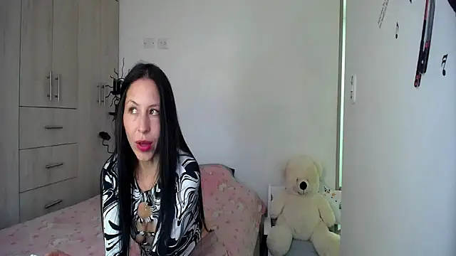 you yuyuu online show from 06-04-26, 09:43
