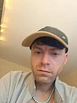 Snapshot of DelayedAnalog720 chatting on 11-20-25, 03:01 DelayedAnalog720 online show from 11-20-25, 03:01