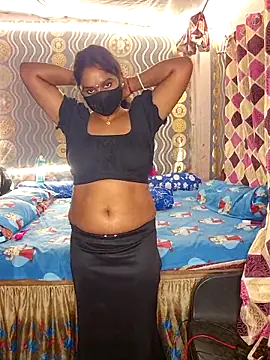 Snapshot of Sweet-Maddlina chatting on 11-19-25, 10:48 Sweet-Maddlina online show from 11-19-25, 10:48