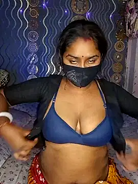 Sweet-Maddlina online show from 04-07-26, 04:02