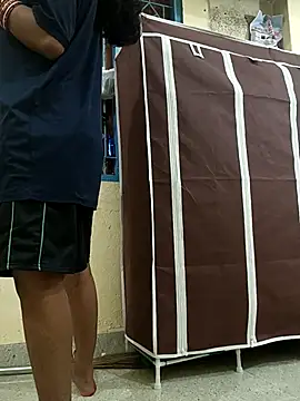 Snapshot of Hoty_couple_Sex chatting on 11-13-25, 10:14 Hoty couple Sex online show from 11-13-25, 10:14