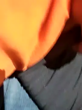 Snapshot of shushiromi chatting on 10-22-25, 07:46 shushiromi online show from 10-22-25, 07:46