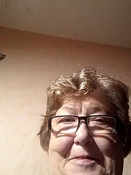 Katherine735 online show from 10-28-25, 09:50