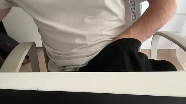 Snapshot of matrixx_9 chatting on 11-11-25, 01:55 matrixx 9 online show from 11-11-25, 01:55