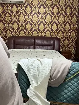 Snapshot of zhenzhen666 chatting on 11-25-25, 02:06 zhenzhen666 online show from 11-25-25, 02:06