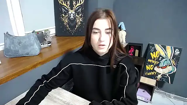 Flower mary online show from 11-18-25, 07:46