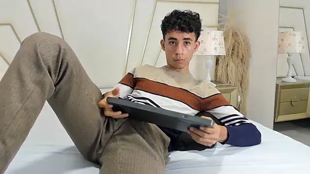 Zahir Ashar online show from 10-11-25, 11:20