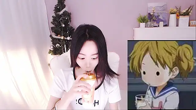 Snapshot of Xs-000 chatting on 12-16-25, 03:39 Xs-000 online show from 12-16-25, 03:39