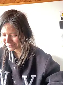 Ninfa pink online show from 11-27-25, 07:05