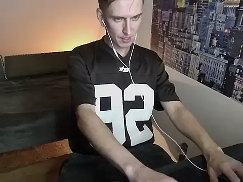 Snapshot of kinkyalecx chatting on 11-18-25, 08:35 kinkyalecx online show from 11-18-25, 08:35