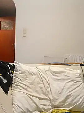 labellerose online show from 02-11-26, 06:02