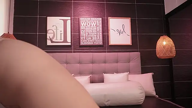 Thalia Karlson online show from 11-06-25, 12:39