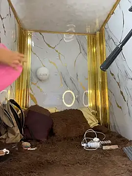 adara sweet20 online show from 12-19-25, 07:43