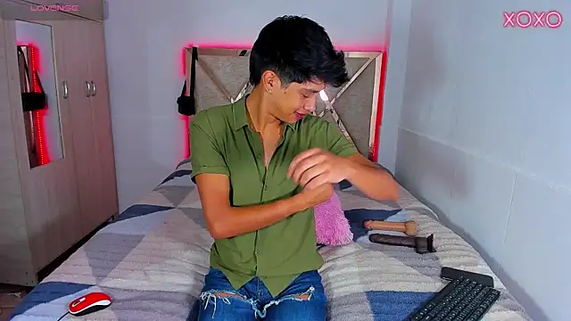 Jacovo2002 online show from 10-16-25, 05:47