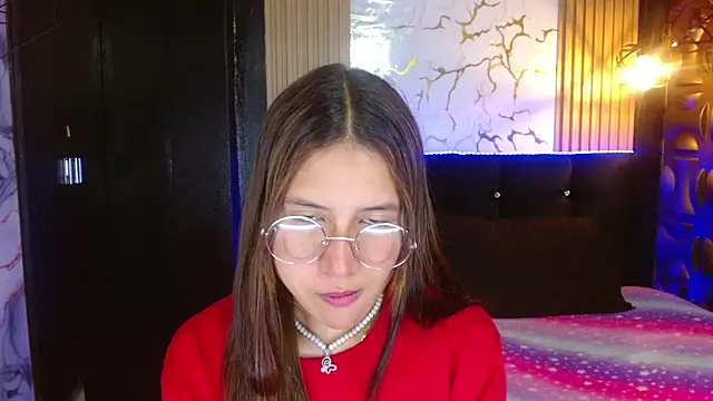 tinibunny online show from 10-28-25, 07:05