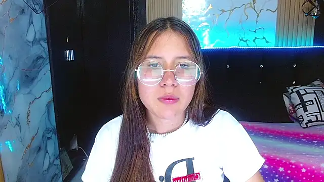 tinibunny online show from 10-30-25, 08:31