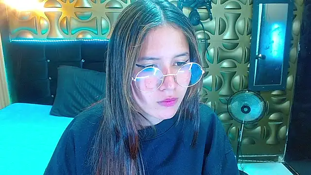 tinibunny online show from 11-21-25, 07:56