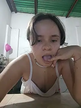 SweetRabbit29 online show from 05-16-26, 06:32